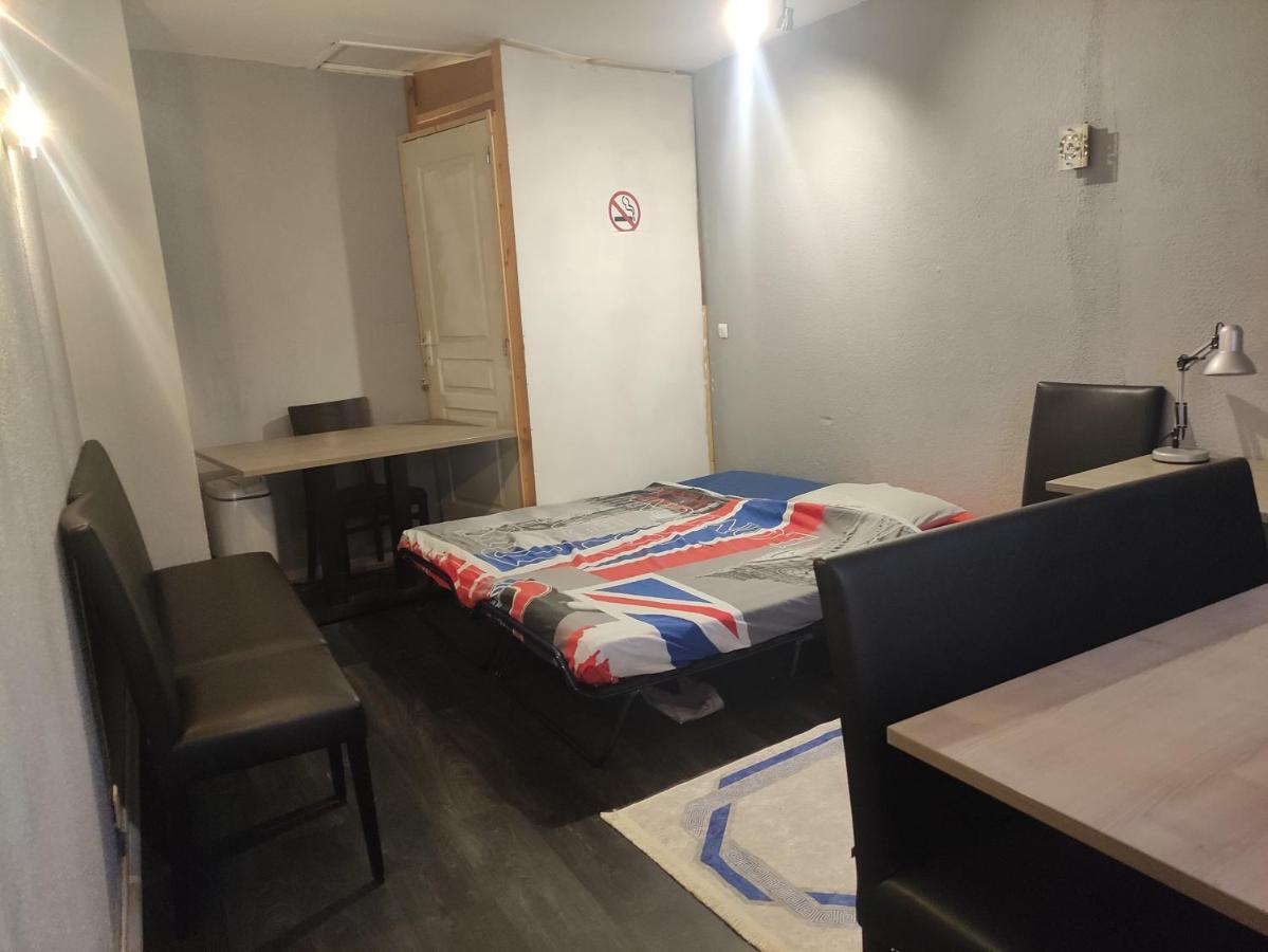 Bar Times Square Vienne (Isere) Exterior foto